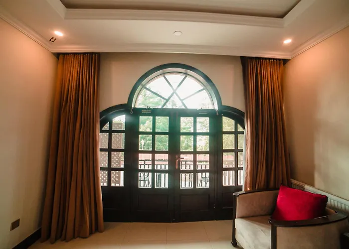 Shangrila Hotels And Resort